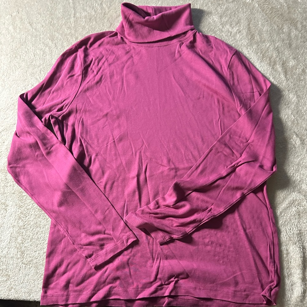 Jones New York Fuchsia Turtleneck Top